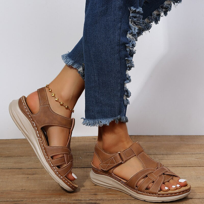 Eleonore | Cushioned Sandals with Adjustable Strap Fit