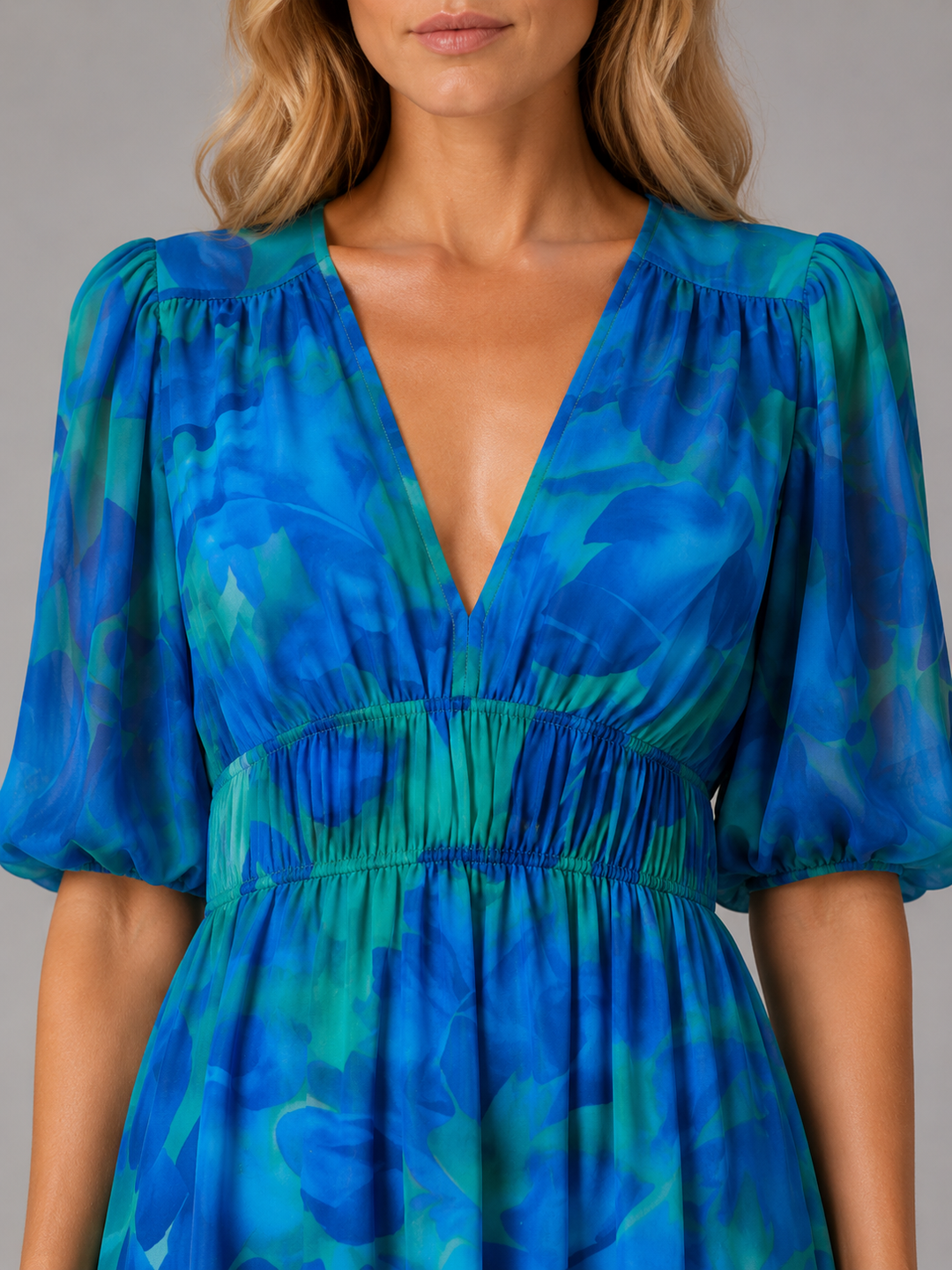 Penelope | Floral Dress with V-Neck Puff Sleeve Fit