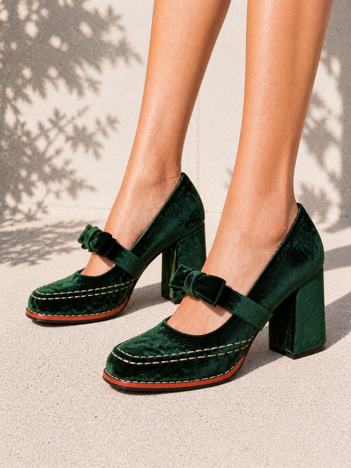 Valentine | Mary Jane Shoes with Bow Strap